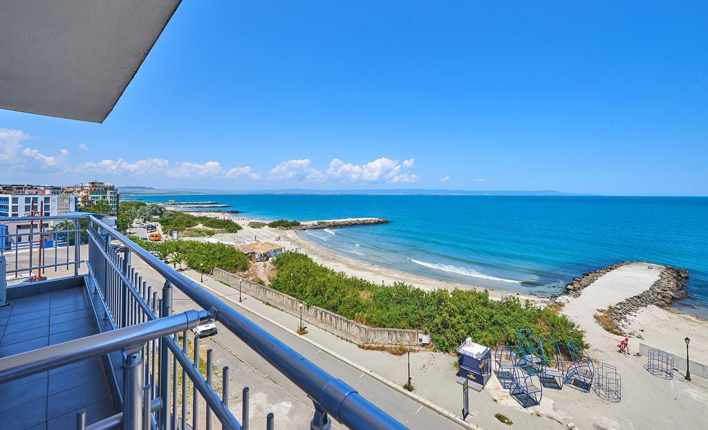 Family Hotel Regata Pomorie Exterior foto
